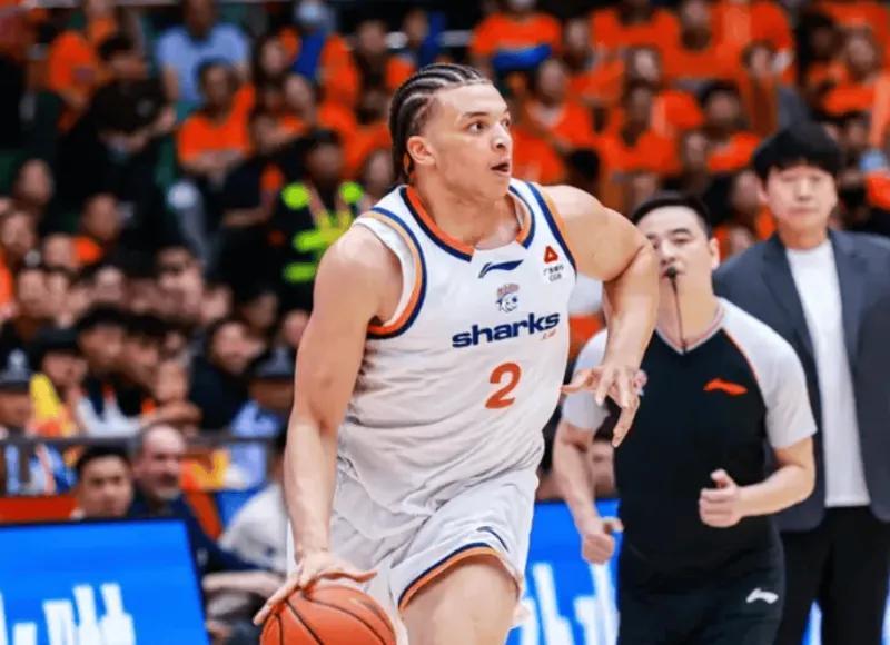 1xbet安全平台-G2上海96-68淘汰山东 球员评价:8人优秀,李弘权及格,3人无贡献