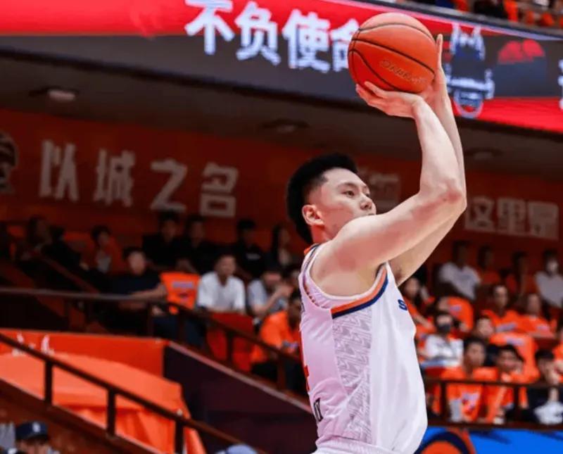 1xbet安全平台-G2上海96-68淘汰山东 球员评价:8人优秀,李弘权及格,3人无贡献